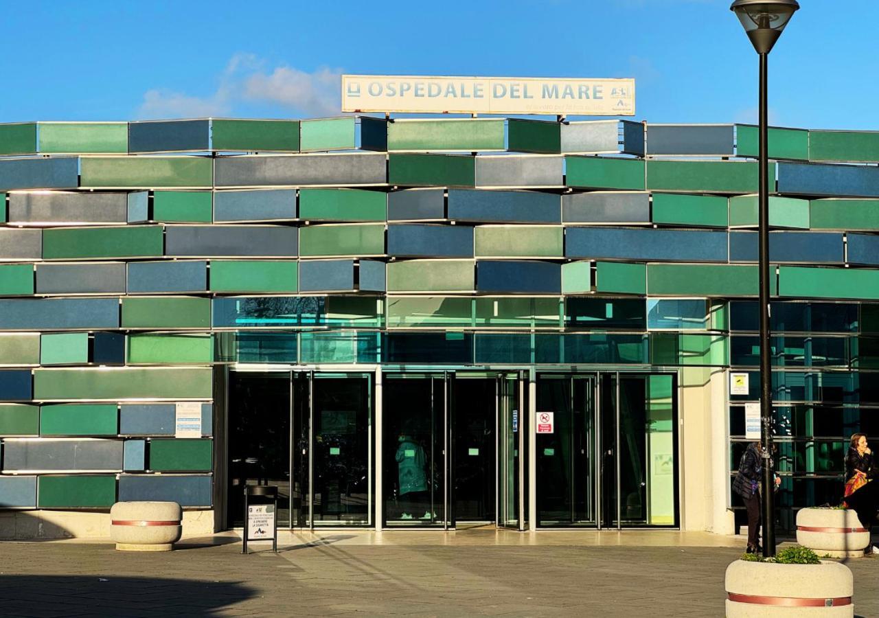 Ospedale Del Mare - Wi-fi Gratis E Parcheggio Gratuito Apartment