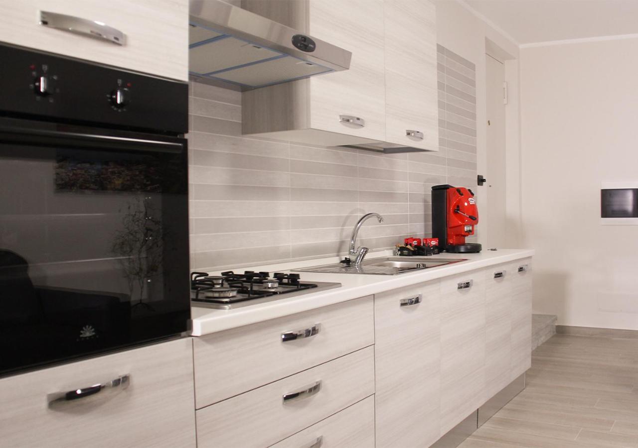 Apartment Ospedale Del Mare - Wi-fi Gratis E Parcheggio Gratuito *