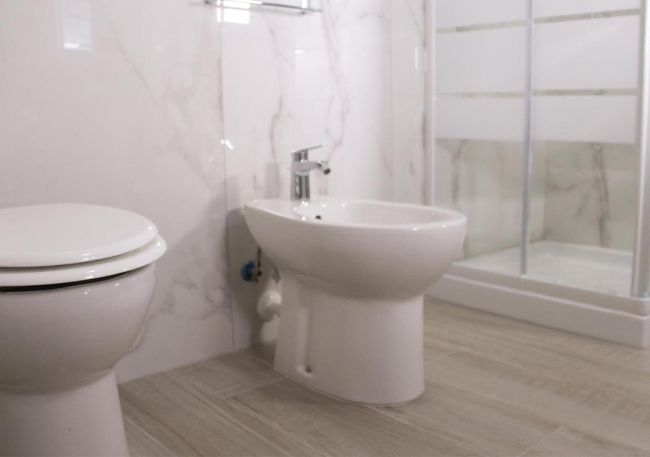 Apartment Ospedale Del Mare - Wi-fi Gratis E Parcheggio Gratuito *